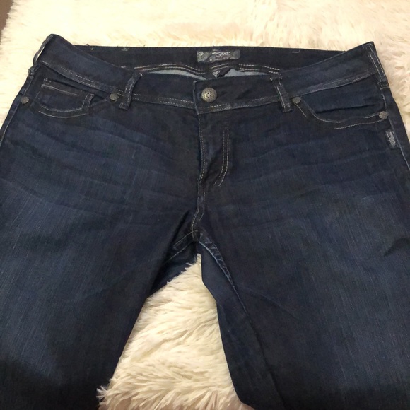 Silver jeans Suki dark high rise denim - Picture 2 of 4